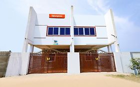 Fabexpress Kovalam Residency